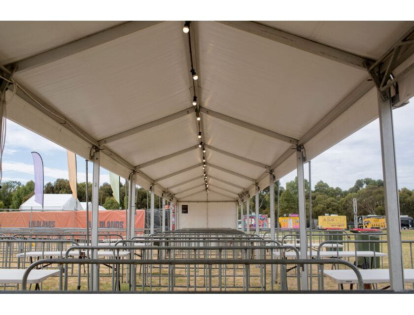 Festoon Strand - 50m