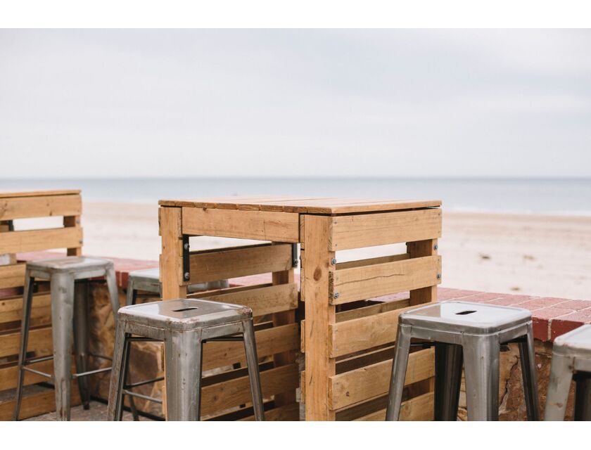 Pallet Bar Table