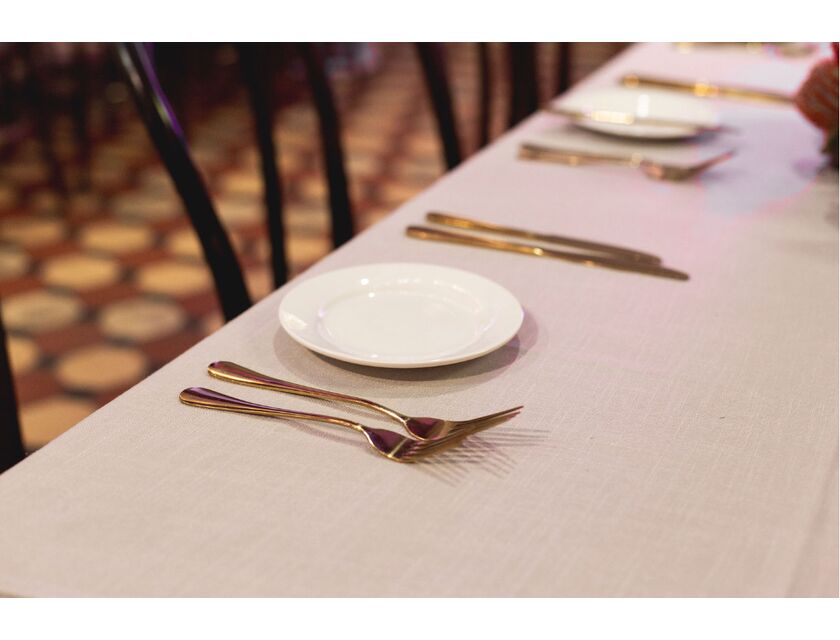 White Rectangle Linen - 180cm x 280cm