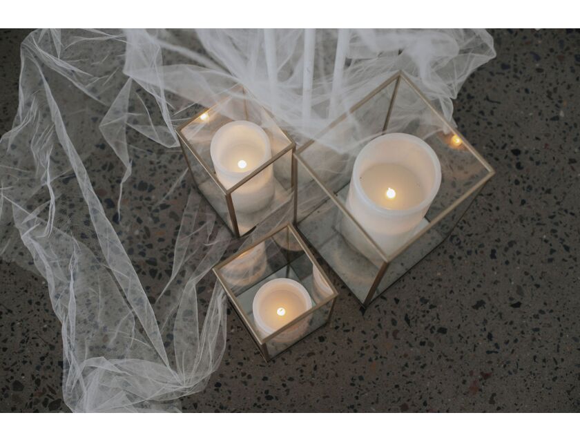 Gold Frame Glass Candle Box - Package