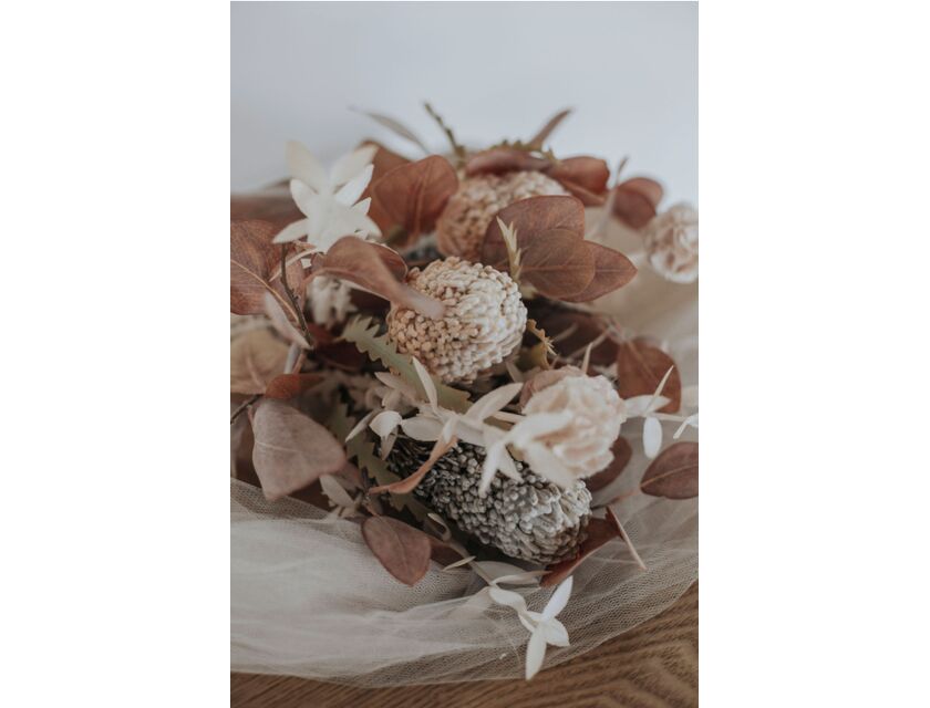 Dried Banksia Acorn Mix 36cm - Rust