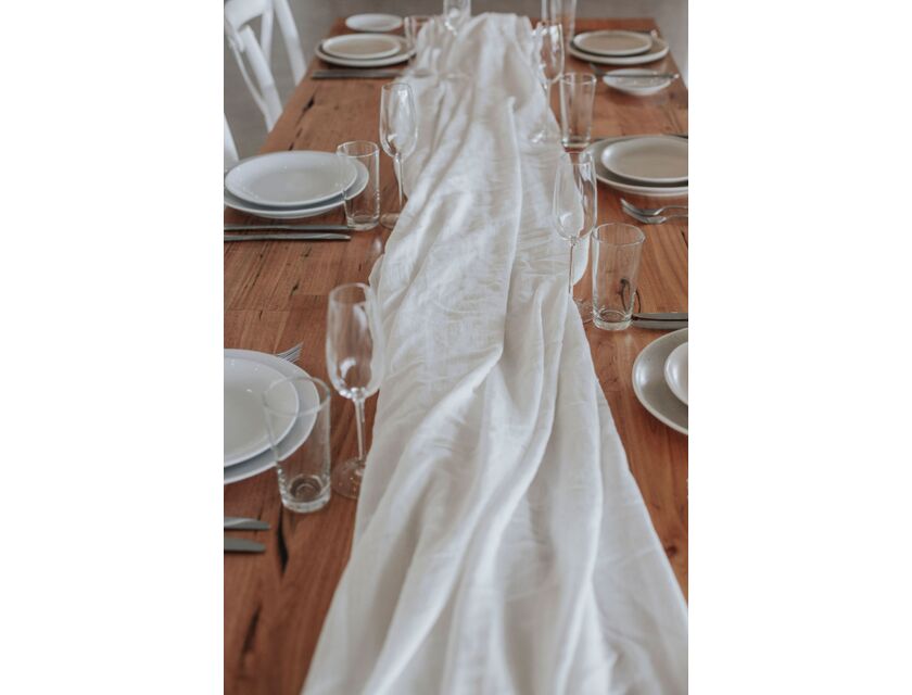 White Rectangle Linen - 137cm x 230cm