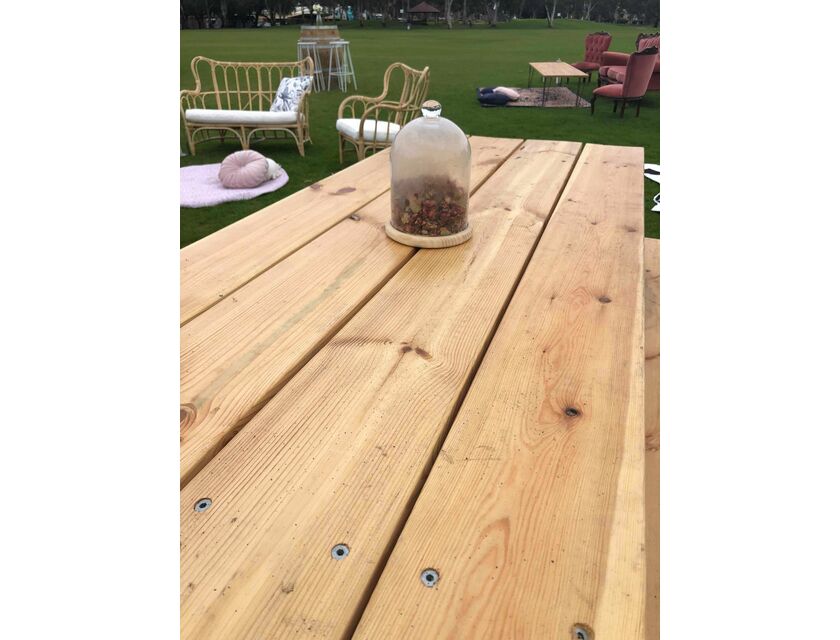 Picnic Pallet Table with Umbrella