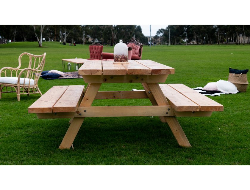 Picnic Pallet Table
