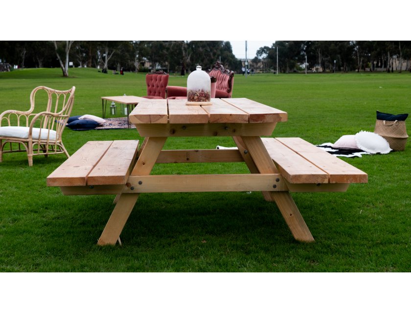 Picnic Pallet Table