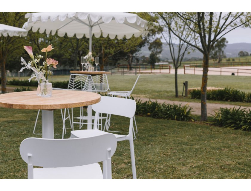 Scalloped Umbrella - White