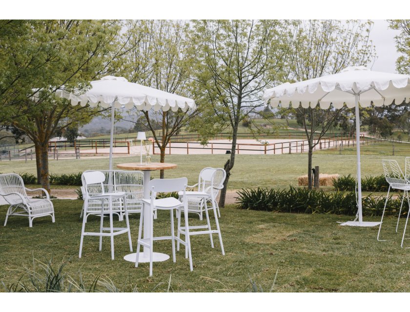 Scalloped Umbrella - White