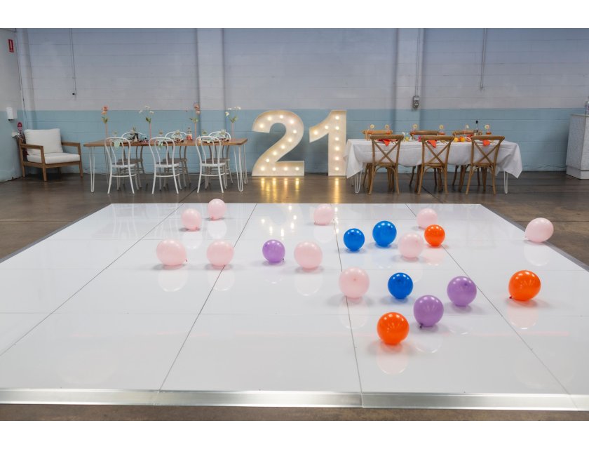 Giant Festoon Numbers