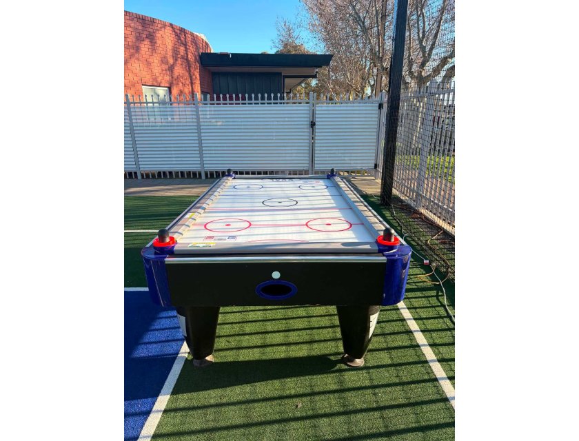 Air Hockey Table