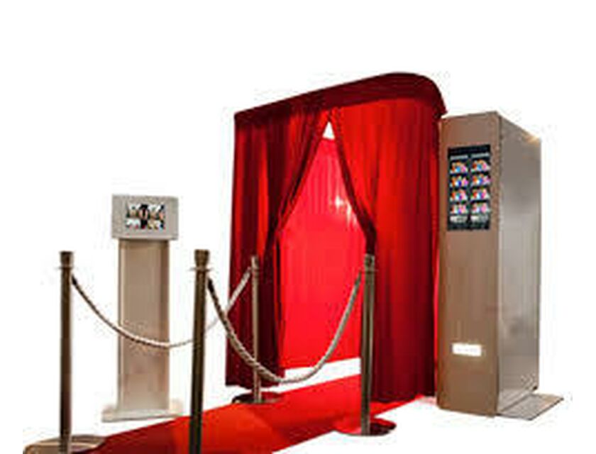 Photo Booth - Enclosed