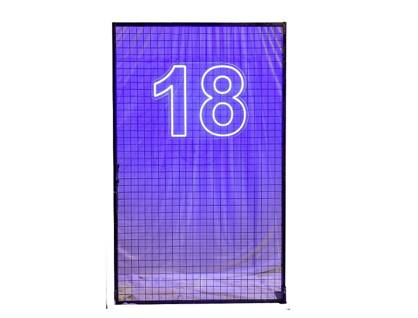 Mesh Wall + Neon Sign Package